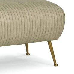 Beretta Bench By Regina Andrew 19 Beretta Bench By Regina Andrew -Interior Sales Store Regina Andrew 32 1114WT 2
